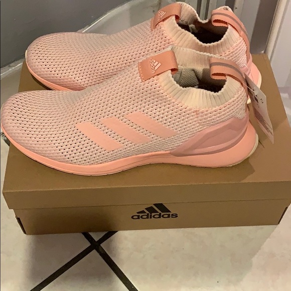 ❌SOLD❌ ✨ NWT Adidas Rapida Run Sneakers ✨ - Picture 4 of 5